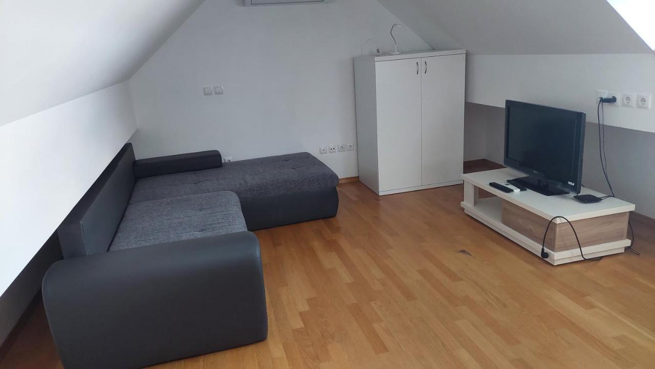 Apartament Apartma Samo Kranj Zewnętrze zdjęcie